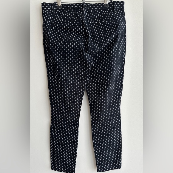 GAP Signature Skinny Ankle Pants, Black and White Diamond Print Pants, Size 10 - Picture 11 of 16